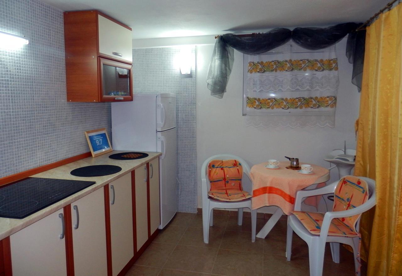 אוטייהא Apartments Vladilena מראה חיצוני תמונה